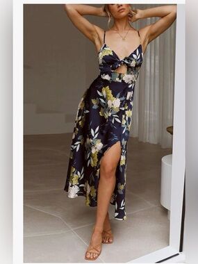 NWOT in bag Navy Floral Tie-Front Sundress